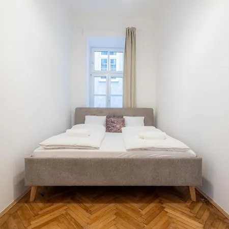 4Ty3 Apartments - Franz Josef City Apartment Is Calling Vienna Exterior photo