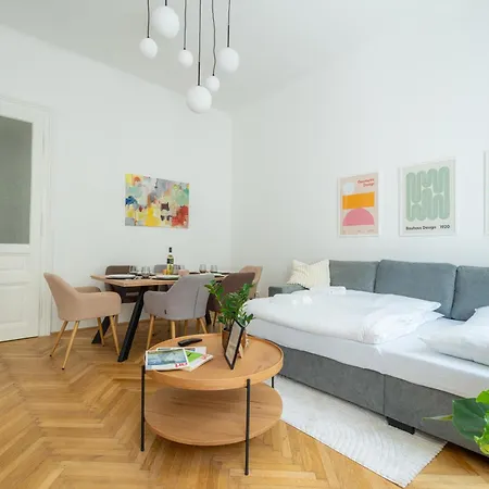 4Ty3 Apartments - Franz Josef City Apartment Is Calling Vienna Exterior photo