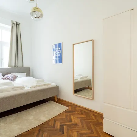 4Ty3 Apartments - Franz Josef City Apartment Is Calling Vienna Exterior photo