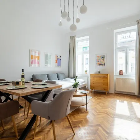 4Ty3 Apartments - Franz Josef City Apartment Is Calling Vienna Exterior photo