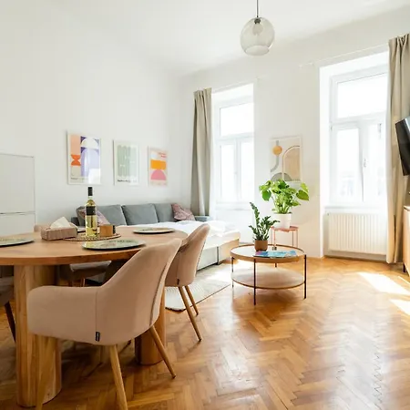 4Ty3 Apartments - Franz Josef City Apartment Is Calling Vienna Exterior photo